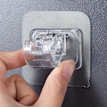 Pikkukuva 1 / 3: 4 kpl Naula-vapaat säädettävät verhokiskoklipit, itseliimautuvat verhokiskonpidikkeet Transparent