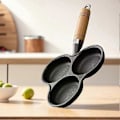 Miniatyrbillede 3 af 5: 3 Huller Støbejerns Omeletpande Non-Stick Morgenmad Æggepande Morgenmadsgrill Gryde Æggestegningspande Pandekagepande