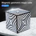 Miniatyrbilde 4 av 5: 3D Magnetisk Terningpuslespill Allsidig Terning Tredimensjonal Deformasjon Romlig