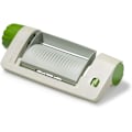 Miniatyrbillede 1 af 5: Veggie Sheet Slicer fra er en innovativ frugt- og grøntsagsslicer, som du kan bruge til at skabe wafer-tynde skiver.