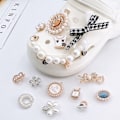 Miniatyrbillede 3 af 3: Kvinder - 20 stk. Croc sko charms, designer Croc charms til piger