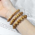 Miniatyrbillede 2 af 5: High Cliff Cypress Træperler Armbånd Kvinder Mænd Meditation Håndlavet Armbånd Arborvitae 8mm