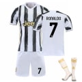 Miniatyrbild 1 av 6: Barn-/vuxen-VM Juventu Ronaldo et Black&White s