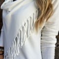 Pikkukuva 2 / 3: Naisten Stripes Poncho Fall Tupsut Slash Shawl Home Fringe pusero Black L