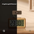 Miniatyrbild 4 av 7: Digital väckarklocka i trä med LCD-skärm, utrustad med smart ljussensor och snooze-funktion