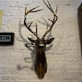 Pikkukuva 6 / 10: Frankie Hirvi Eläin Hartsi Ripustuskoriste Seinätaide Etuoven Koristeellinen Riipus Tupaantuliaislahja Deer