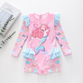 Miniatyrbilde 3 av 7: Jente-badeantrekk med lang erme, mermaid-design og rynker, UV-beskyttelse Color 3 XL