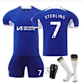 Miniatyrbillede 1 af 5: 2324 Chelsea hjemmebanetrøje nr. 8 Enzo 7 Sterling 6 Silva kortærmet fodbolduniform - sæt - nr. 7 + sokker + benskinner S(165-170cm)