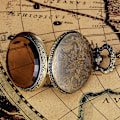 Miniatyrbillede 4 af 4: Retro Flip Type Unisex Alloy Simpel Quartz Analog Lommeur Halskæde Smykker