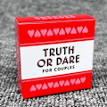 Miniatyrbilde 2 av 6: Nyeste 51 stk. Truth Or Dare Kortspill for Par Spill Elskere Brettspill Forsyning Engelsk Versjon Brettspill