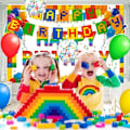 Pikkukuva 5 / 6: Lego-syntymäpäiväkoristeet, Lego-juhlakoristeet, Lego-syntymäpäiväilmapallot, Lego-syntymäpäivätapahtuman koristeet Färgglada tallrikar