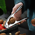 Miniatyrbild 1 av 8: Nötknäppare i zinklegering, valnötsöppnare, tång, pekannötsöppnare