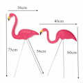 Miniatyrbild 3 av 4: Stor ljusrosa flamingoskulptur för trädgården/flamingoträdgård