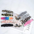 Pikkukuva 7 / 7: Elastinen nylon Samsung Galaxy Watch 4 40mm 44mm rannekkeet Scrunchies rannekkeet Samsung Galaxy Watch4 Classic 42/46mm Harmaa 20mm