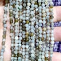 Miniatyrbillede 3 af 7: 2 mm naturlig krystal facet lille rund perle skær små perler DIY smykker halvfærdige produkter T sort krystal 2 mm