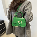Miniatyrbild 3 av 7: Trendig specialintresse design all-match liten fyrkantig väska damväska 2024 västerländsk stil enfärgad textur crossbody handväska Vit