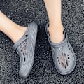 Miniatyrbilde 6 av 7: Sommer Menn Sandaler Lette Eva Menn Casual Sko Hull Sko Tøfler Kjærlighet Hjem Hage Utendørs Mann Strand Flat Tøfler Stor Størrelse 499 Hvit 40