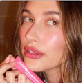 Miniatyrbillede 2 af 5: Rhode by Hailey Bieber Peptide Lip Treatment, Peptide Lip Tint, Transparent Farve og Fugtgivende Finish, 10 ml / 0,3 fl oz shortcake shortcake 1Pcs