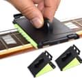 Gitarrsträngrengörare, dubbelsidig mikrofiberrengöringsverktyg för greppbräda för gitarr, bas, ukulele, fiol, 2-pack