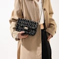 Pikkukuva 3 / 7: Kudottu tyylikäs kesätyylinen olkalaukku, villaketju, 2024 uusi olka- ja crossbody-laukku, kermanvalkoinen
