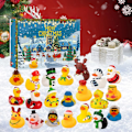 Miniatyrbillede 7 af 8: 24-Dages Nedtælling Jule Gummiande Adventskalender, Badelegetøjs Sæt til 2024 a