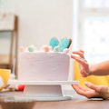 Miniatyrbilde 5 av 5: Roterende Kakestativ - Hvit Bakestativ - Jevn 360-Graders Rotasjon - Viktig for Kakepynting