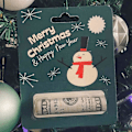 Miniatyrbillede 8 af 8: Sjov Julepengeholder Ornament, Træpengeholder til Træpynt, Sæt C C