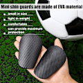 Miniatyrbild 3 av 4: Mini Fotbollsskydd, Mörkgrå Extra Mini Fotbollsskydd Ungdomar & Vuxna Benskydd (Mini, 9,5x 4cm)