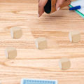Miniatyrbild 4 av 7: DIY Träkub-pysselset | 20mm Omålade Kuber med Dragkedjesäck & Dekaler 40mm