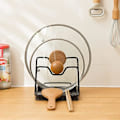 Miniatyrbillede 5 af 5: Pan Pot Lågholder Stativ Skærebræt Rack Skeholder Hakkebræt Organizer Stativ med Drypbakke (Sort)