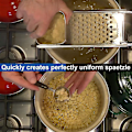 Miniatyrbillede 5 af 5: Premium Grade Rustfrit Stål Spätzle Maker Med Komfortgreb