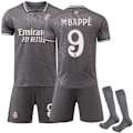 Miniatyrbillede 1 af 4: Real Madrid Udebanetrøje Børn & Voksen 2024-2025 Nr. 9 Mbappe 18