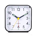 Miniatyrbilde 1 av 5: Piao Stille Analog Vekkerklokke Tikkfri, Mild Vekking, Bipelyder, Økende Volum, Batteridrevet Snooze og Lysfunksjoner, Enkel Innstilling (YJD) Black