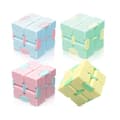 Set med 4 Fidget Infinity Cubes, Infinity Cube Set, Mini Infinity Cube Kill Time, Dekompressionskub Leksak, Avkopplande Leksak för[YJD]