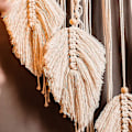 Miniatyrbild 5 av 5: Handgjord drömfångare Macrame väggdekoration Boho vävd gobeläng väggdekor  (YJD) beige