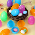 Miniatyrbilde 3 av 5: 10/50 stk. Plast Påskeegg Fyllbare Plast Egg Leketøy til Barn Fargerik Gave Emballasje Boks Påskefest Jakt Spill DIY Håndverksutstyr (YJD) Random Color A 30PCS
