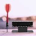 Miniatyrbild 3 av 5: Dart Hållare Väggfäste Robust Akryl Spelrum Dart Displayställ För Inomhusbruk