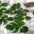 Miniatyrbild 3 av 5: 1,5M LED Ljusslinga Palmblad Konstgjord, Konstgjorda Palmblad med 10 LED Ljusslingor Batteri, Tropisk Växt, Safari-blad, Konstgjord Mon
