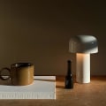 Miniatyrbild 4 av 4: Portable Wireless Touch Rechargeable Desk Lamp Usb red