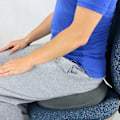 Miniatyrbild 2 av 2: Inflatable Donut Cushion Pillow With Pump And Travel Bag