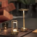 Miniatyrbillede 4 af 5: Fire-trins Dæmpbar Bordlampe Skrivebordslampe Natlampe Genopladelig Ledningsfri Vandafvisende Silver