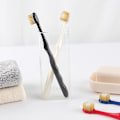 Miniatyrbild 4 av 4: Premium Care Tooth Brush With Wide Head,extra Soft Double Layered