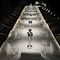 Miniatyrbilde 2 av 4: Oppladbar LED Bordlampe Berøringssensor Skrivebordslampe Soverom Restaurant Bar Dekor Silver Dumbbell