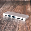Pikkukuva 1 / 3: 5-in-1 USB-sovitin, väri hopea