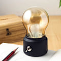Miniatyrbillede 2 af 3: Stay Real Kreativ Retro Nostalgisk Britisk Pære Lampe Genopladelig USB Natlampe Sengelampe Stemningslys Køkkenskab Ganglys (sort)