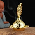 Miniatyrbillede 5 af 10: Vintage Røgelsesbrænder: Elegant Rustfri Metalholder med Fjerdesign til Soveværelse og Stue i Guld