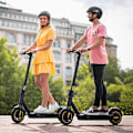 Pikkukuva 4 / 5: Ninebot Max G30 roiskesuoja takana Musta