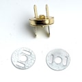 Miniatyrbillede 1 af 3: Antikke magnetiske poseknapper i messing, 18 mm (pakke med 10) Guld