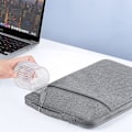 Miniatyrbild 3 av 3: Vertikal handväska Laptopväska Svart L