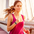 Pikkukuva 4 / 6: Fitbit Charge 3/4 ranneke (S) Violetti